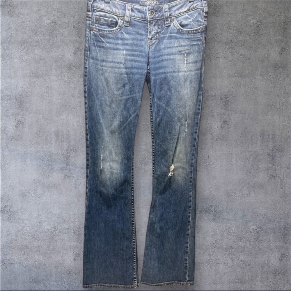 Silver Jeans Women's Distressed Blue Boot Cut size 28/32